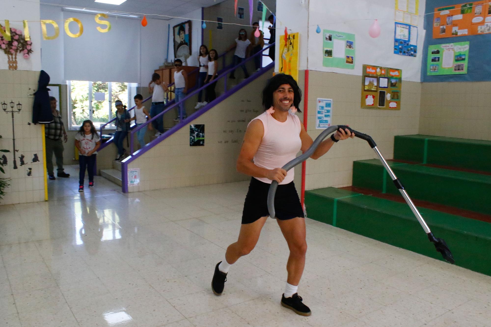 El espíritu de Freddy Mercury se encarna en el CEIP Anexo A Lomba