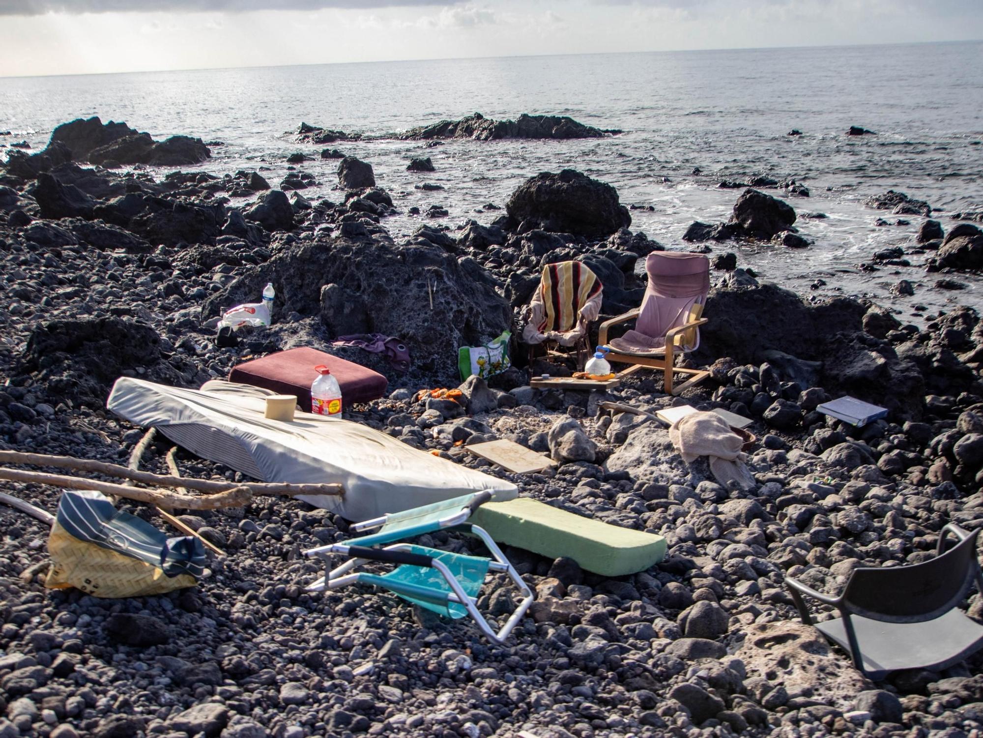 Operativo de desalojo de asentamientos ilegales en la costa de Granadilla