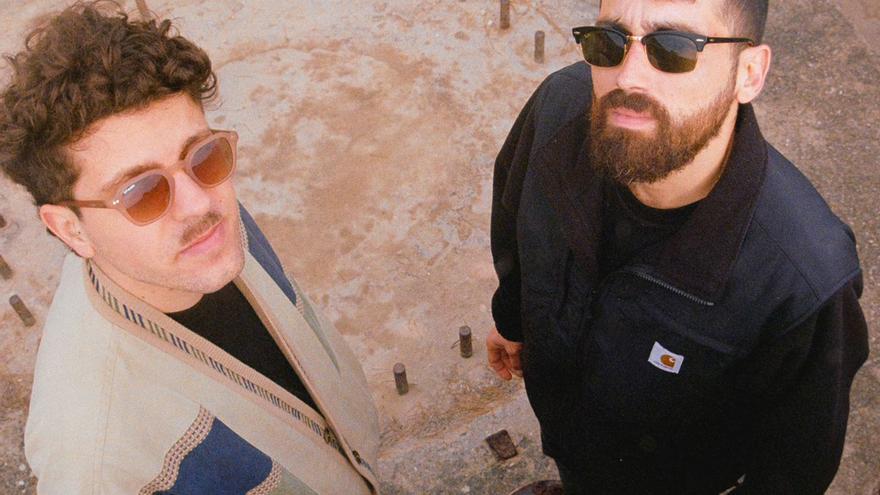 Concierto abierto del dúo Igea, en el hotel Ryans Lolas de Cala de Bou