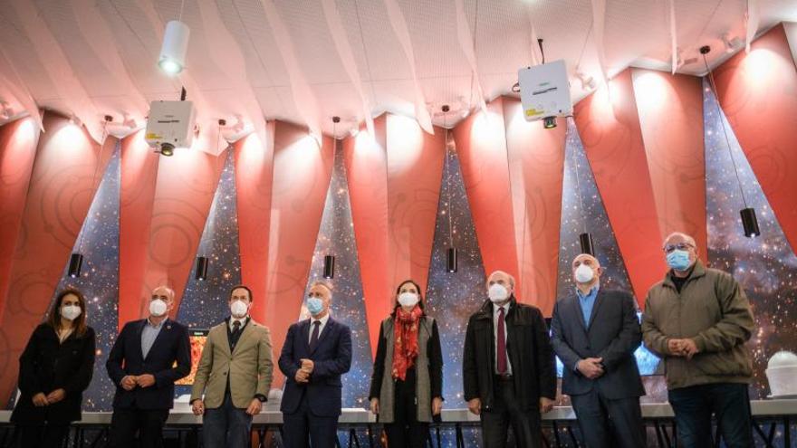 Visita de la ministra Reyes Maroto al centro de visitantes del Roque de Los Muchachos, en La Palma.