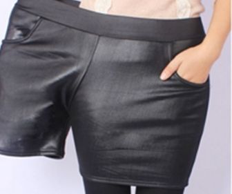 La polémica foto de un short XXL