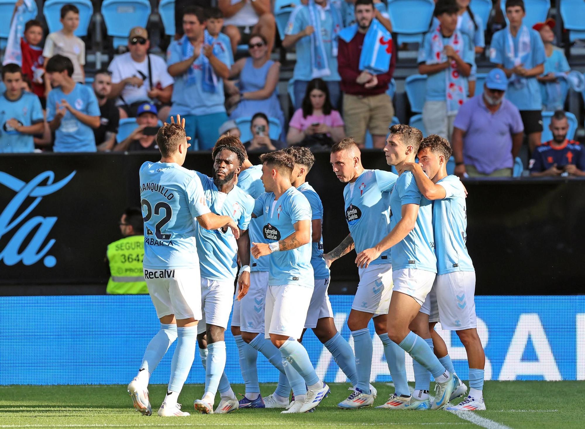 Las mejores fotografías del estreno liguero con victoria del Celta ante el Alavés