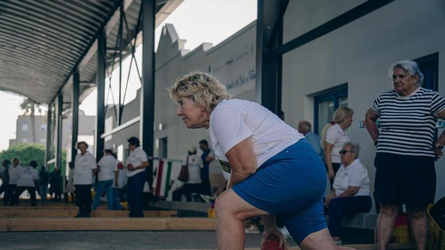 El Torneo de Bola Canaria de Mayores San Ginés reúne a 130 participantes en Arrecife