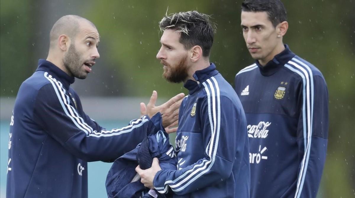 marcosl36272458 argentina players javier mascherano  from left  lionel messi161113171200