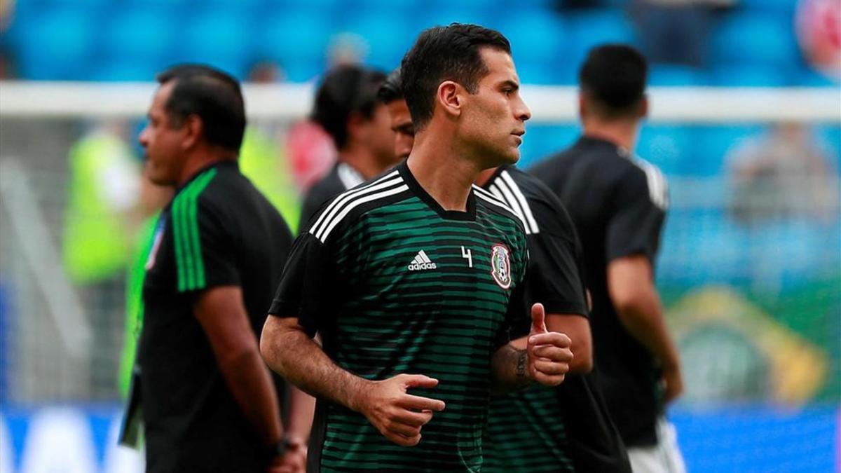 Rafa Márquez titular en cinco mundiales diferentes con México