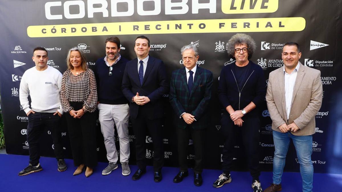 Autoridades y promotores empresariales en la presentación del festival Córdoba Live.