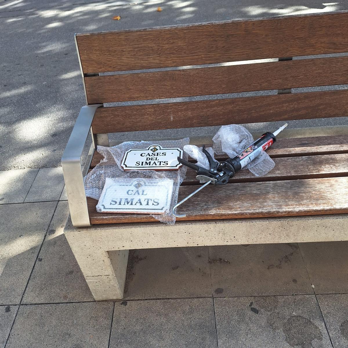 Detall de dues de les plaques