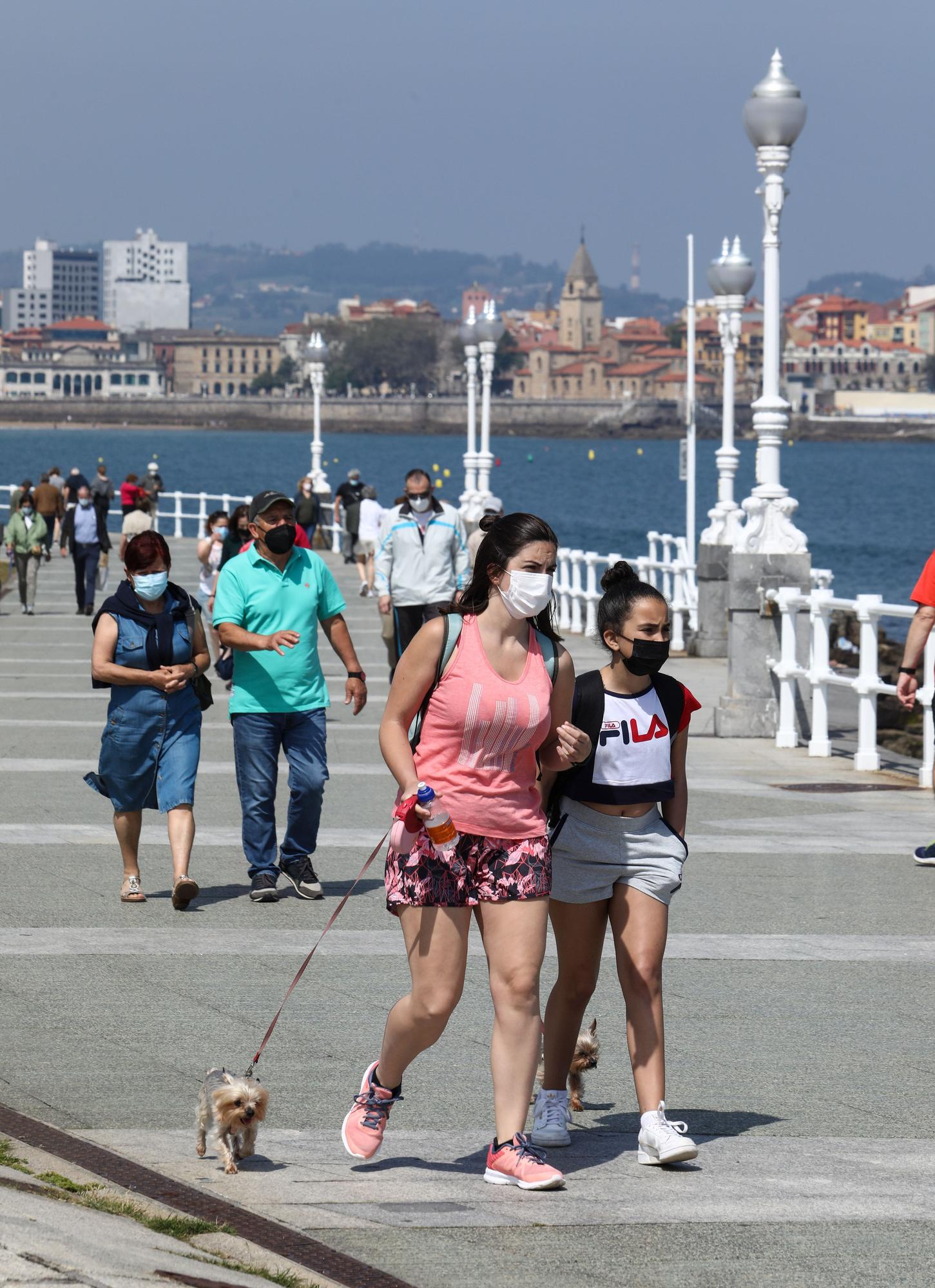 Calor en Gijón el último domingo de mayo