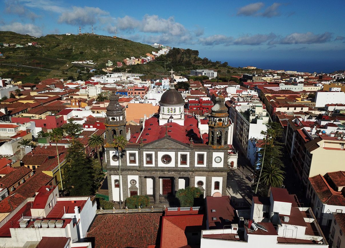 Vista desde la altura de la Catedral y del townscape San Cristobal de La Laguna.