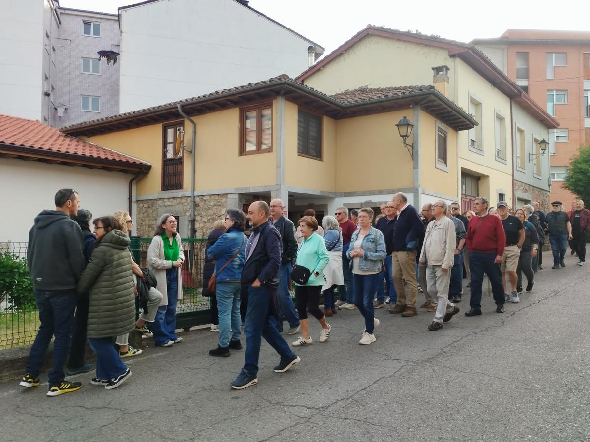 Grado estrena la "Ruta del Agua" con una afluencia masiva a la visita guiada, en imágenes
