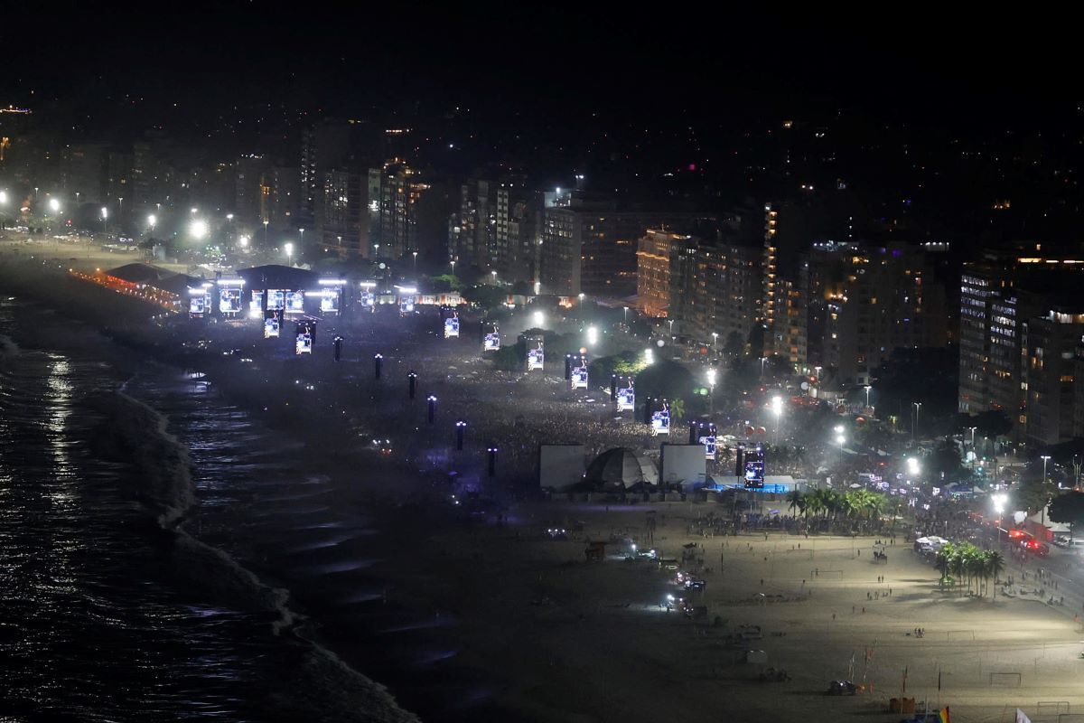 Madonna convierte la playa de Copacabana en la mayor discoteca del mundo