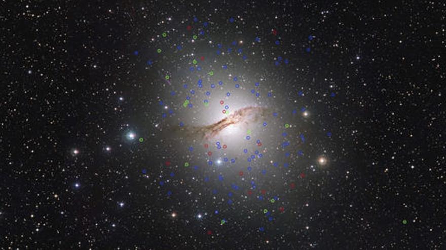 La galaxia NGC 5128, la más cercana a la Tierra.