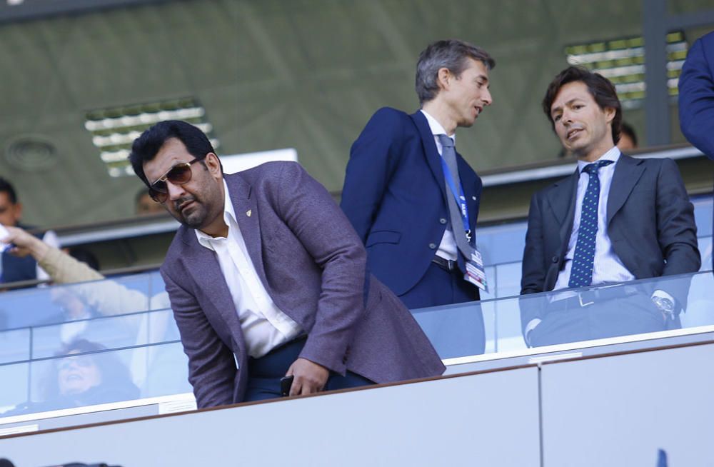 Un tanto de Leo Suárez a cinco minutos del final le da la victoria y los tres puntos al RCD Mallorca en su visita a La Rosaleda, en un duelo de aspirantes al ascenso a Primera División que comenzaban la jornada empatados a puntos.