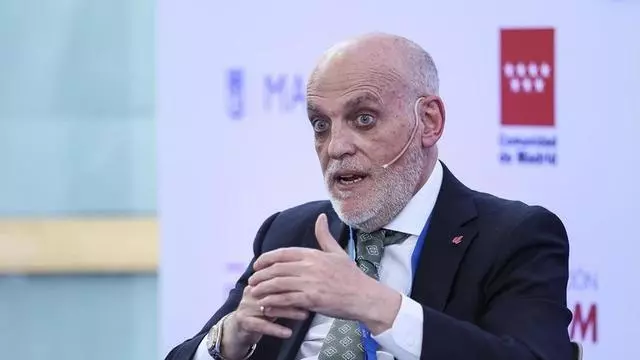Tebas: "Si se cambian los temas de gobernanza de FIFA creo que la final será en España"
