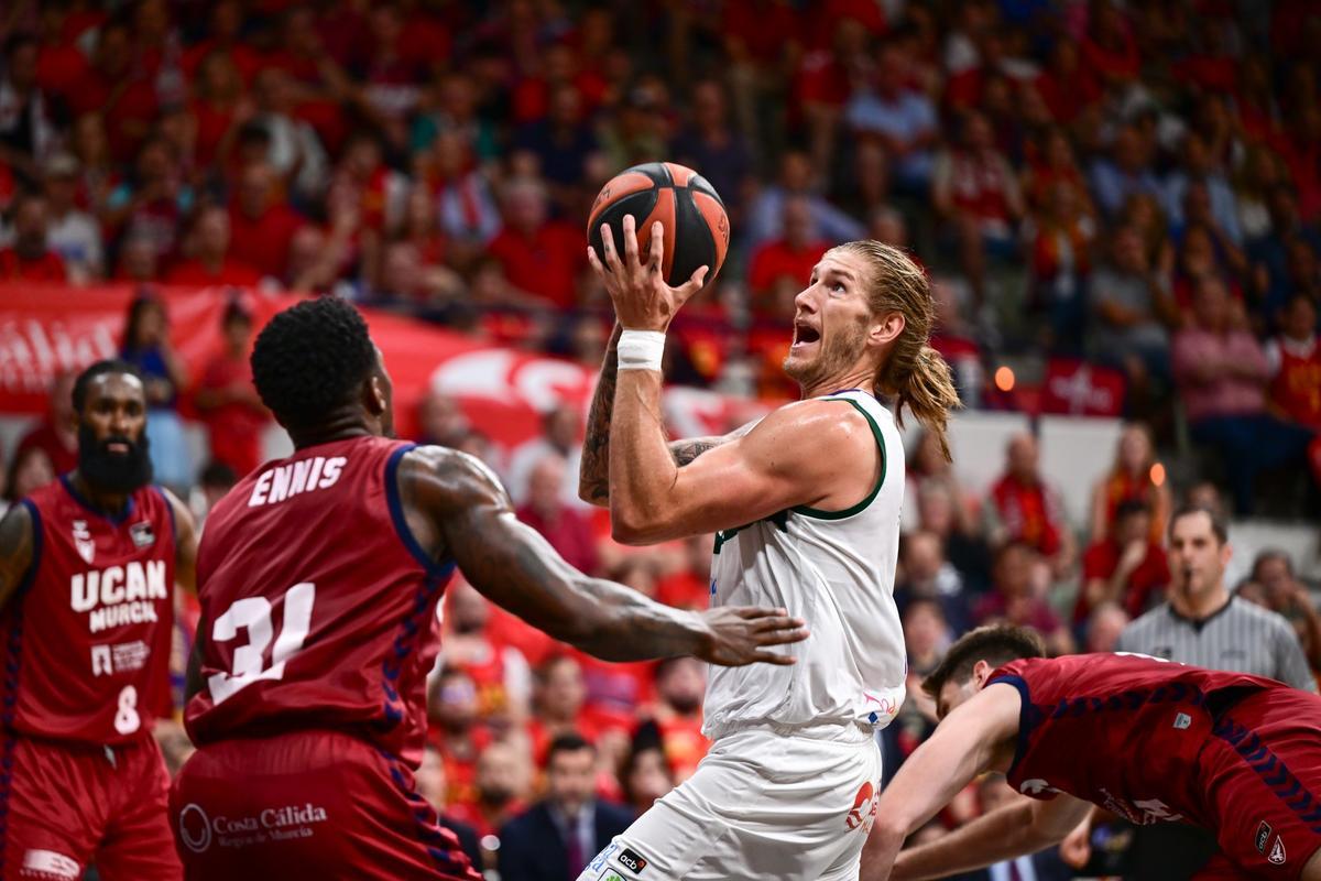 Play off ACB | Semifinales (cuarto partido): UCAM Murcia - Unicaja, en imágenes