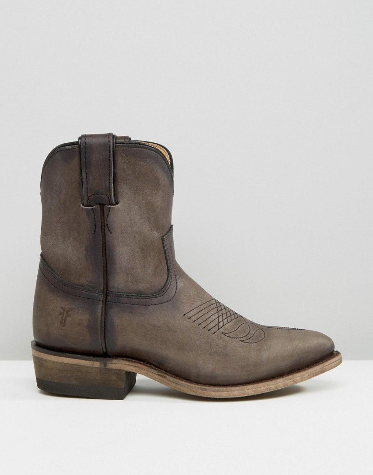 Botas western desgastadas de Frye