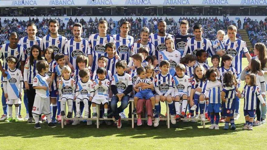 Formación del Deportivo antes del partido contra el Sevilla.