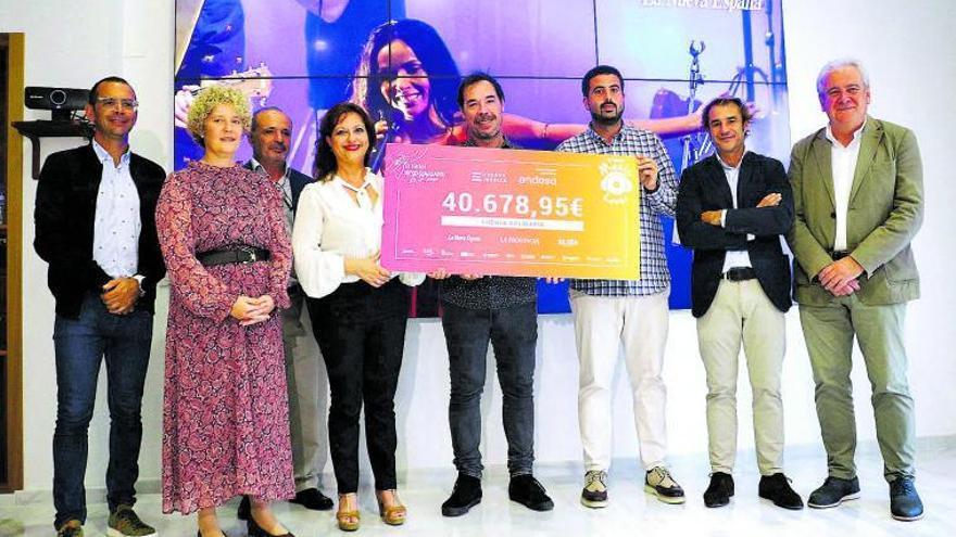 Prensa Ibérica i Endesa Music Lover lliuren més de 40.000€ per als afectats pel volcà de la Palma