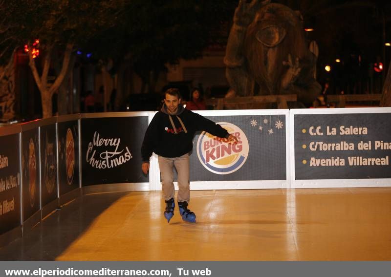 Galería de fotos --  Castellón sobre hielo en Navidad