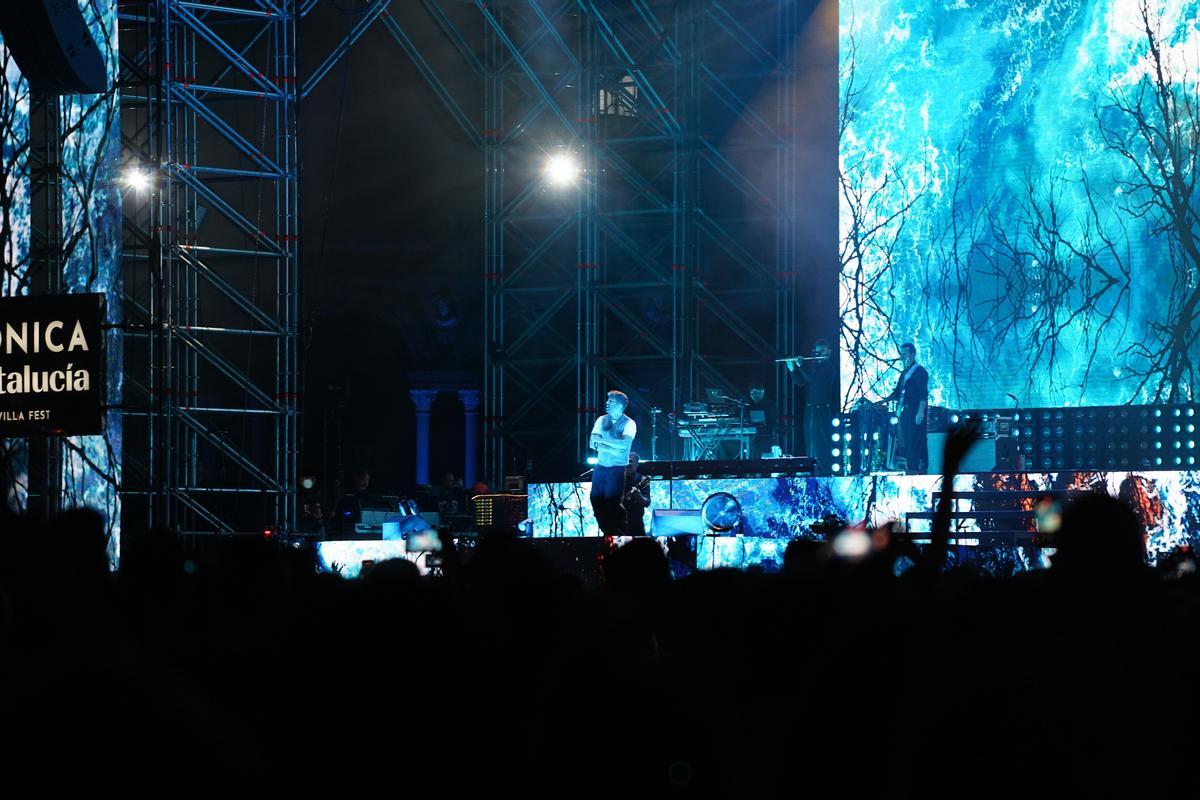 Las imágenes del concierto de Pablo Alborán en Icónica Santalucía Sevilla Fest