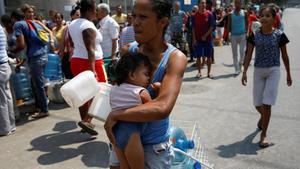 Los ciudadanos venezolanos están en grave riesgo sanitario por la crisis en su país.