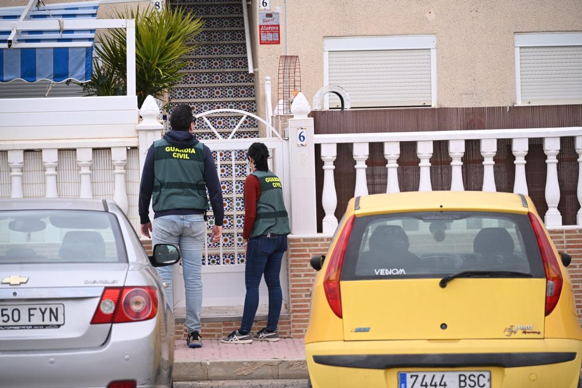 Crimen en Torrevieja: un hombre mata a su hija de 3 años