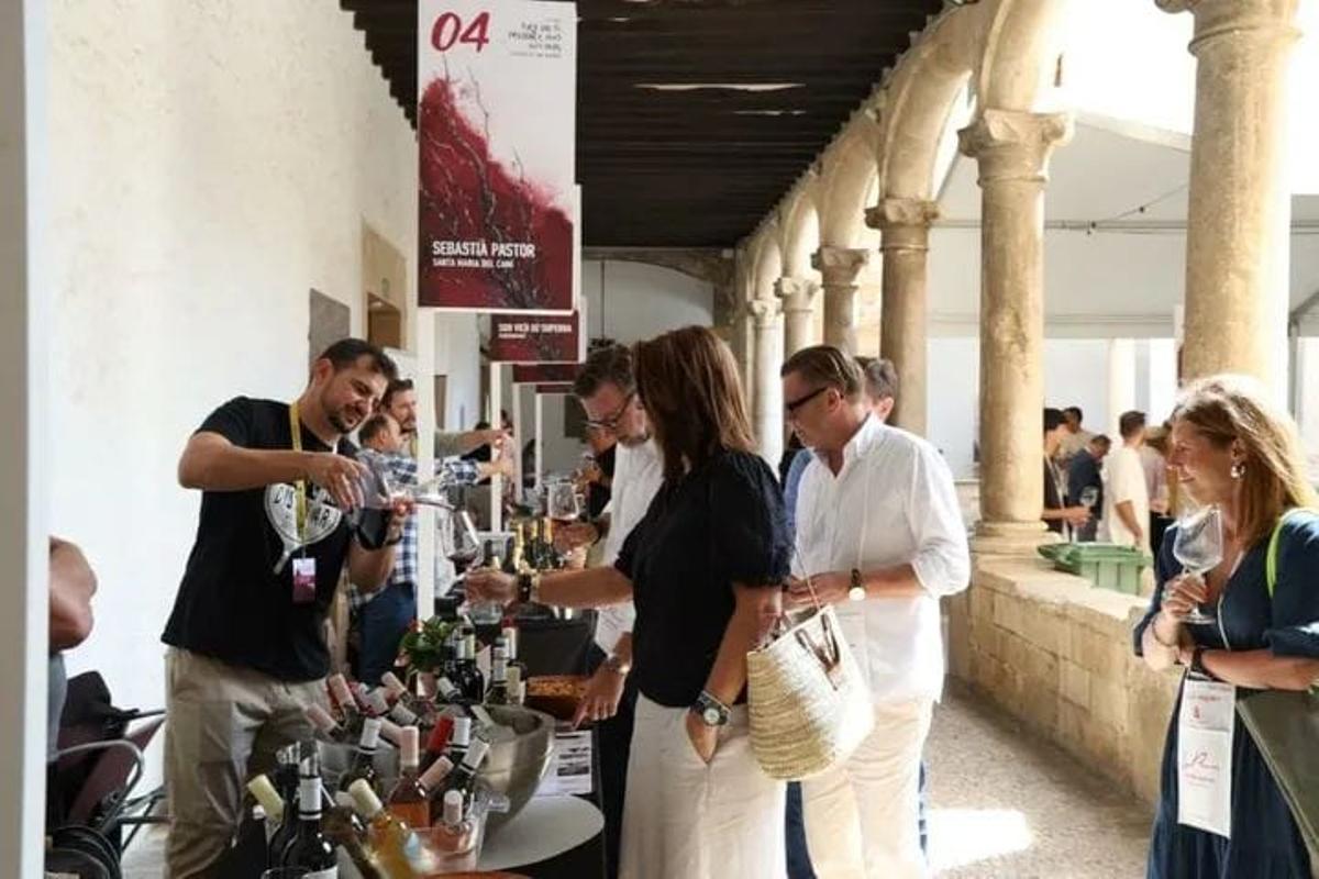 'Fira del Vi' en Pollença.