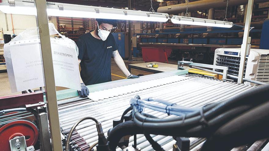 El empleo en la cerámica suma una buena racha y crece un 4% en un año