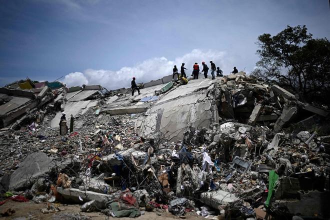 Venezuela enfrenta el dilema del destino de millones de toneladas de escombros tras el doble terremoto