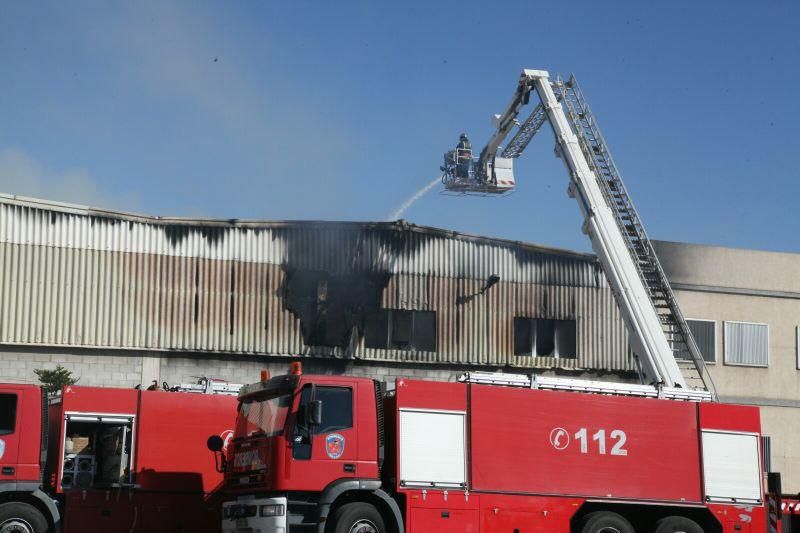 Arde una nave de curtido de pieles en Lorca