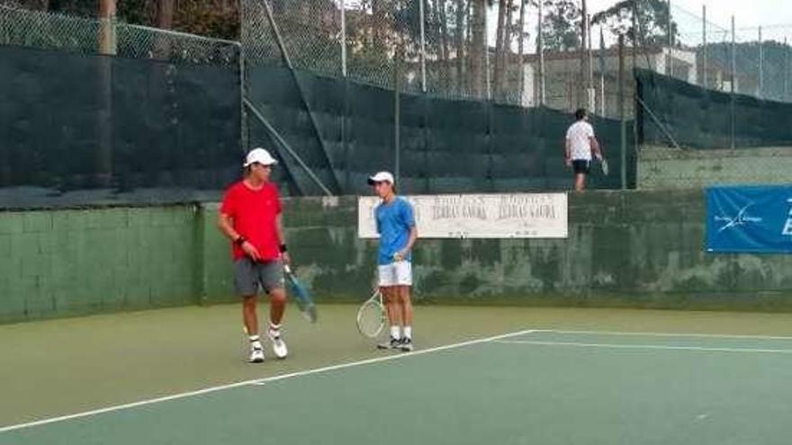 Matheu y Ramos, clasificados para la final de dobles. // FdV