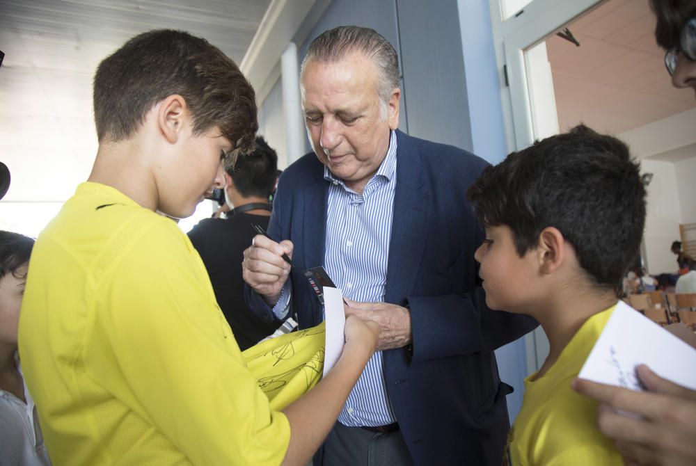 Presentación de Toko Ekambi en el Villarreal CF