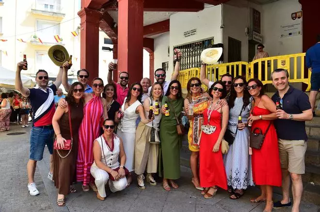 Fotogalería | Las imágenes de las cañas del sábado y el recinto ferial de Plasencia