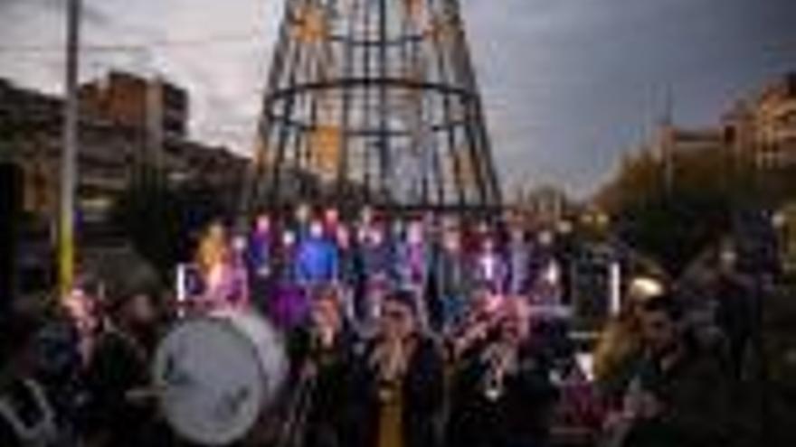 Girona brilla amb l&#039;encesa dels llums de Nadal