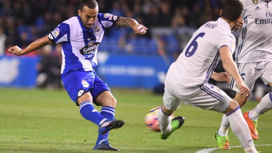 Guilherme, en el partido contra el Madrid disputado en Riazor