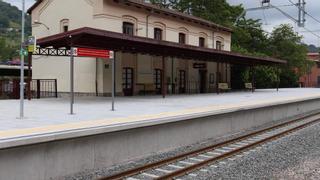 Aplazado a última hora el retorno de los trenes de Feve al Valle del Nalón, que circularán "lo antes posible", según el Adif