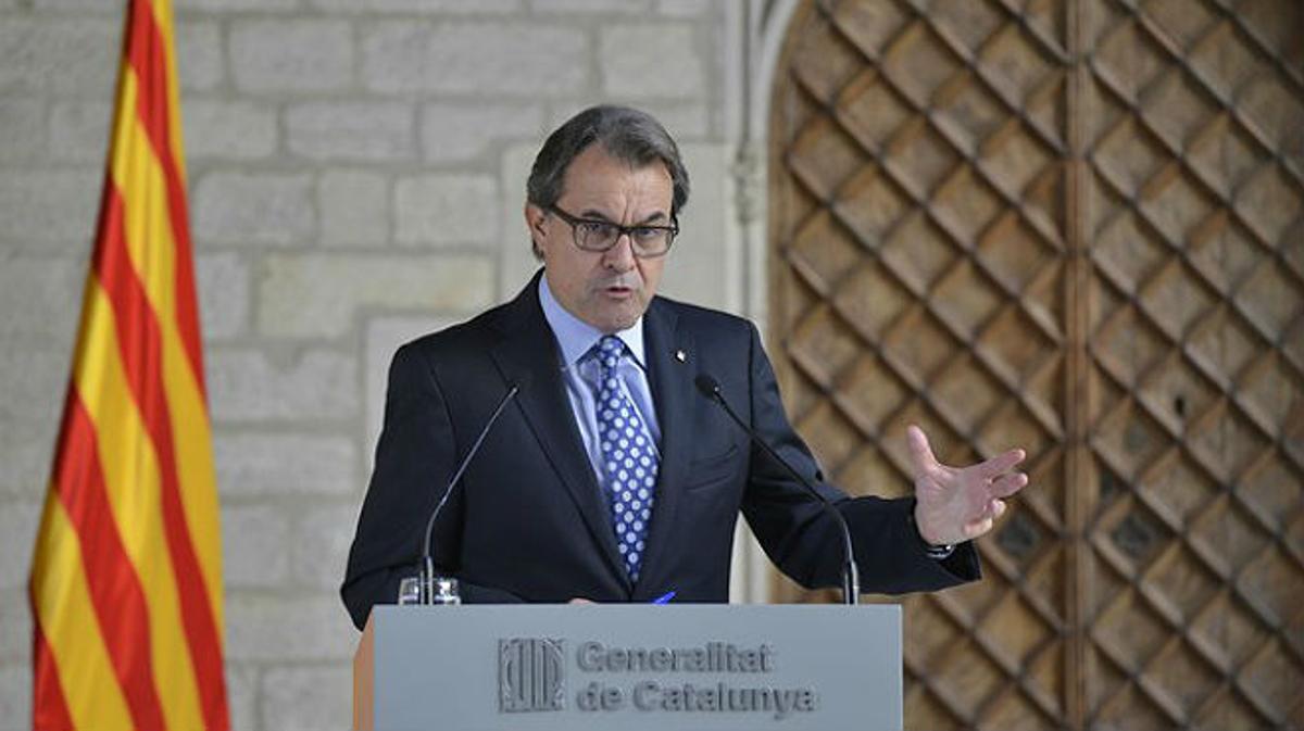 El president en funcions assegura que tornaria a convocar la consulta del 9-N.