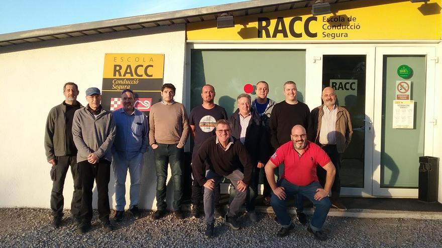 Professionals d’Urgències de l’ICS Catalunya Central es formen en conducció al Circuit de Montmeló