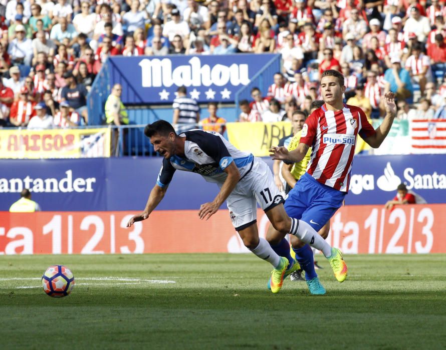 El Dépor cae por la mínima en el Calderón