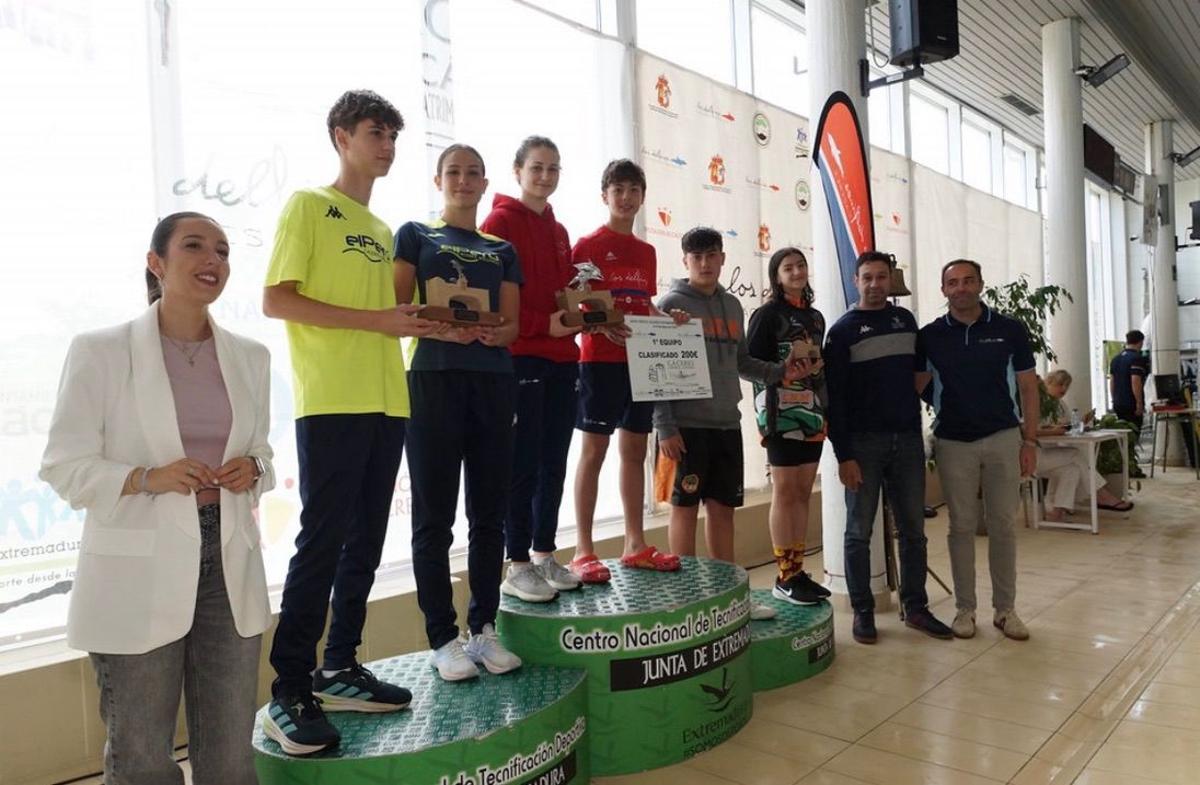 Fotogalería | El Torneo de Natación Cáceres Patrimonio de la Humanidad, en imágenes