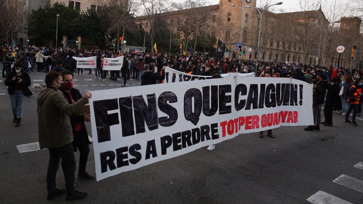 Manifestación a favor de la libertad de expresión y contra la prisión de Pablo Hasél.