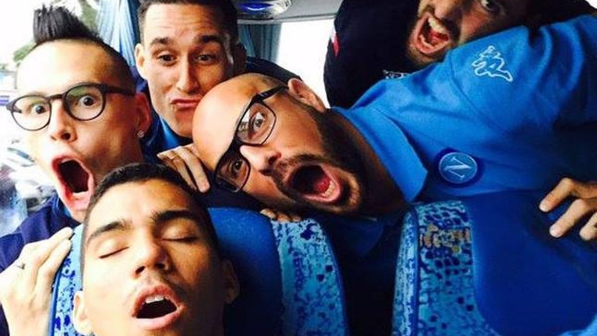 Los compañeros de Allan se burlaron de su siesta