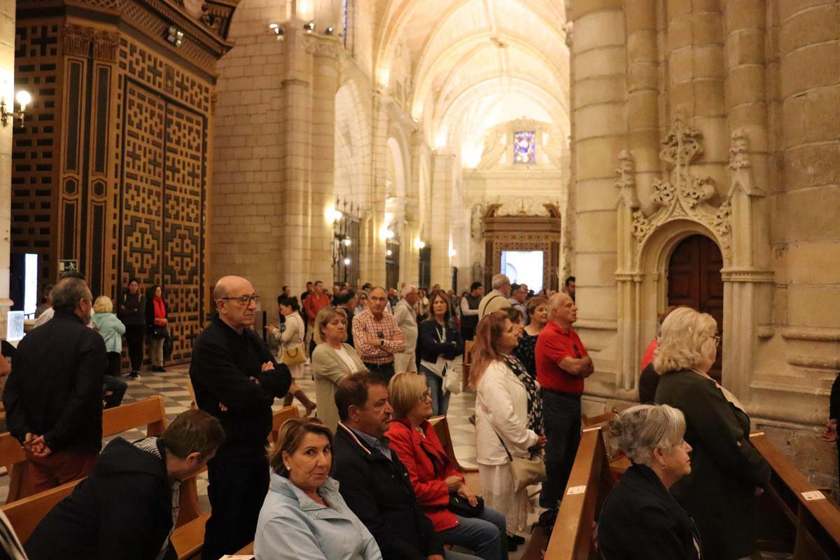 Las imágenes del regreso en romería de la Fuensanta a su santuario