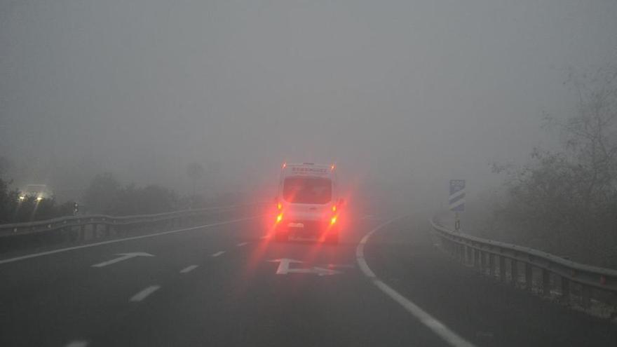 La niebla no deja ver el domingo por la mañana en Murcia