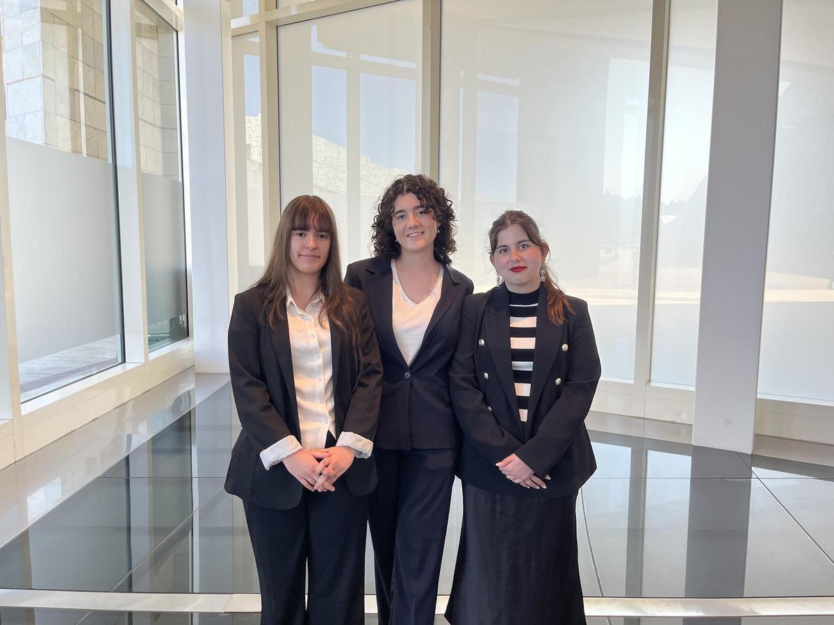 Cellén Díaz, Lucía Rodríguez  y Lidia Durán del CPRPlurilingüe Lar de Mos.