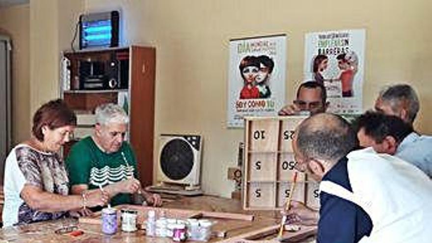 Miembros de Feafes en un taller celebrado en julio.