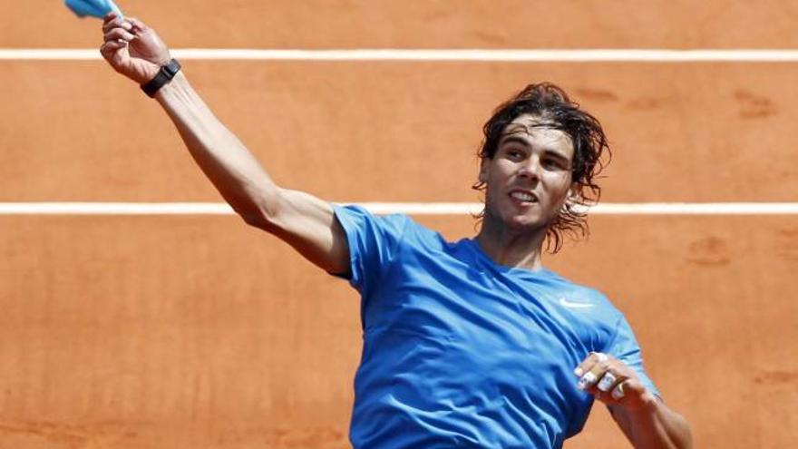 El balear Rafael Nadal celebra su victoria más cómoda en la presente edición de Roland Garros.
