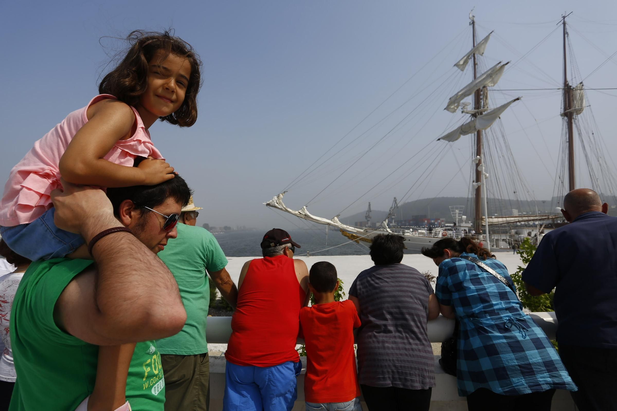 En imágenes: Así fue la última visita del Juan Sebastián Elcano a Asturias, en 2013 y a Avilés