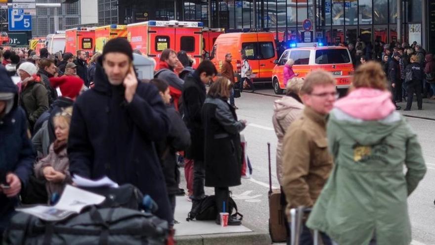 Una broma con spray de pimienta colapsa el aeropuerto de Hamburgo