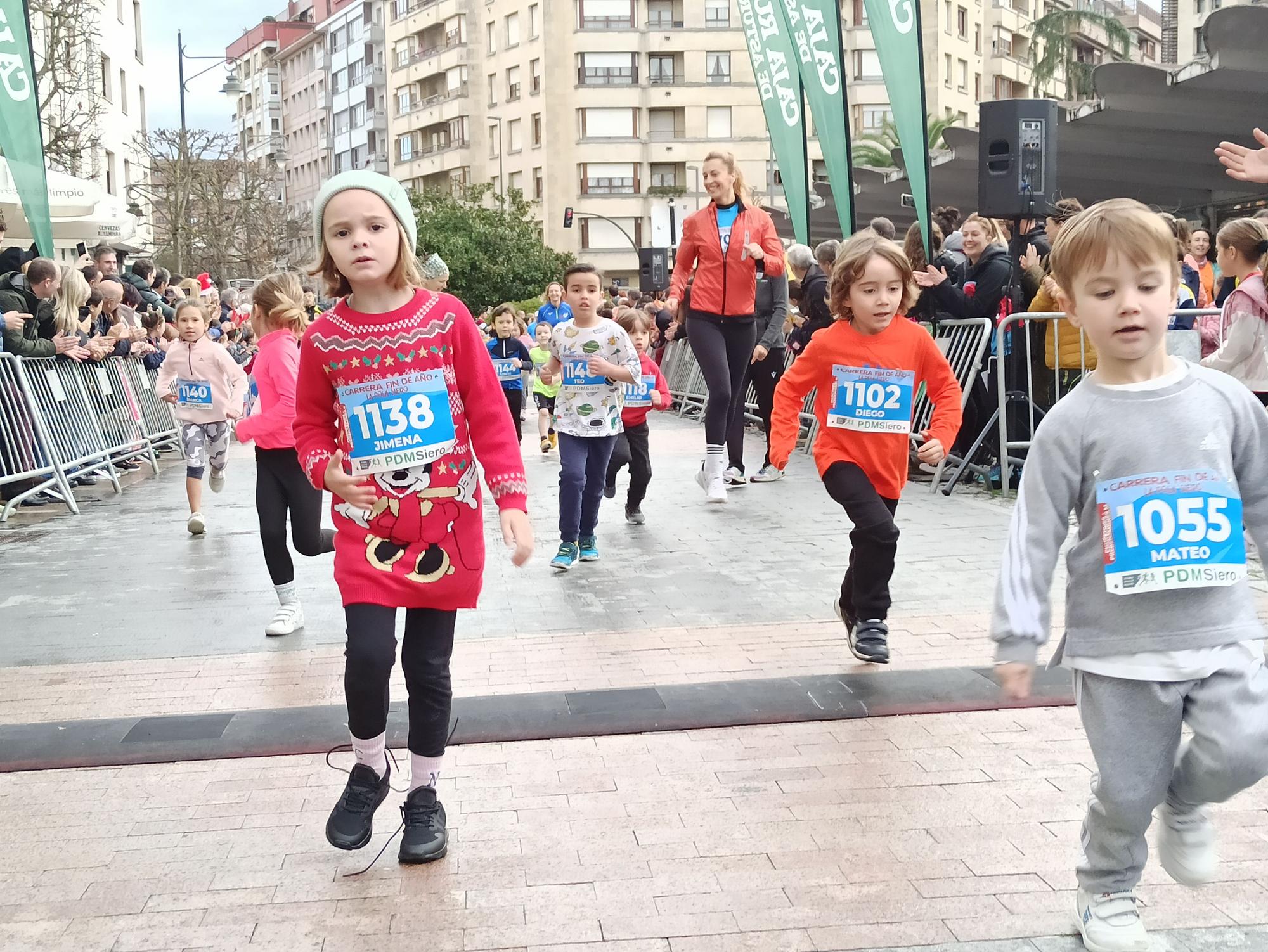 Casi 1.500 participantes disputan la carrera de Fin de Año de Pola de Siero